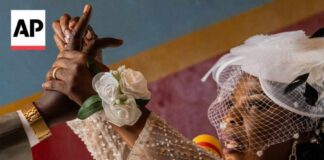 No kisses, no hugs: How weddings in Congo are changing as Ebola spreads