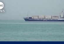 Iran and Oman close to agreement to reopen the Strait of Hormuz, Iran officials say