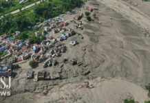 Watch: Mudslide Hits Nepal-Tibet Border | WSJ News